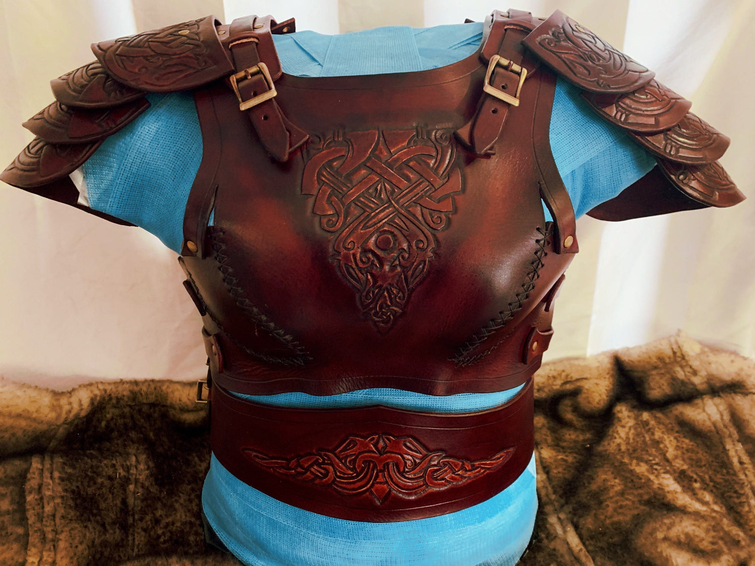 Women’s Shield Maiden Leather Armor, Belt, and Shoulders
