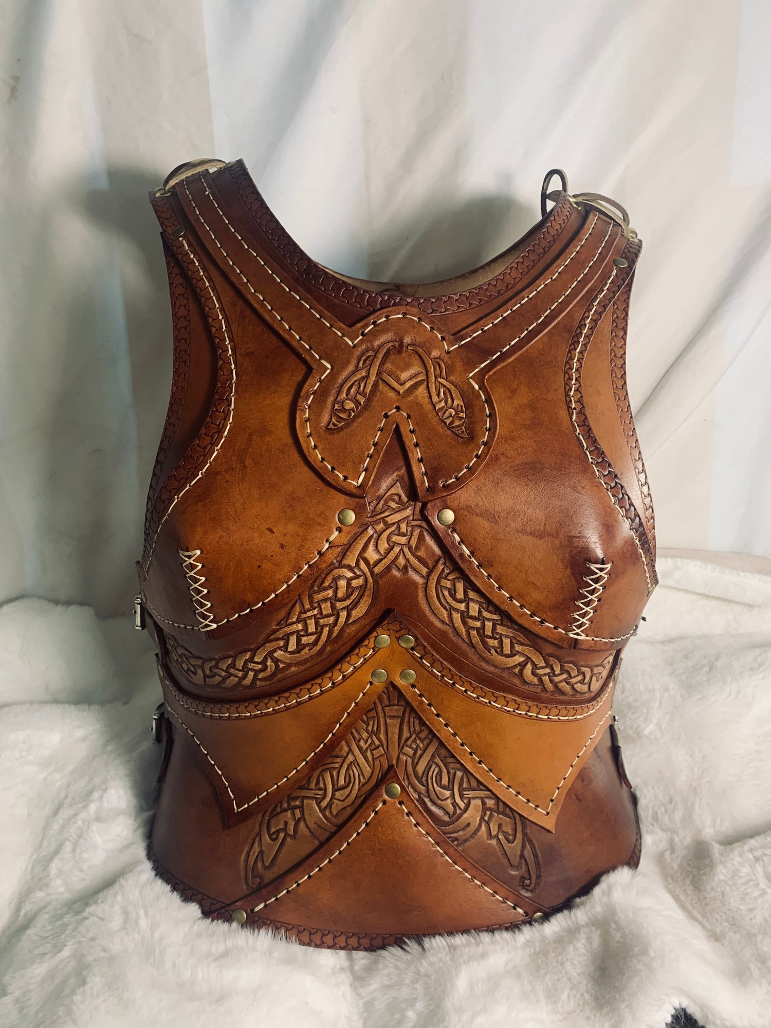 Freya Women's Leather Armor